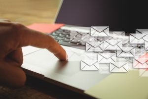 El costo de la gestión de incidentes TI por email y WhatsApp